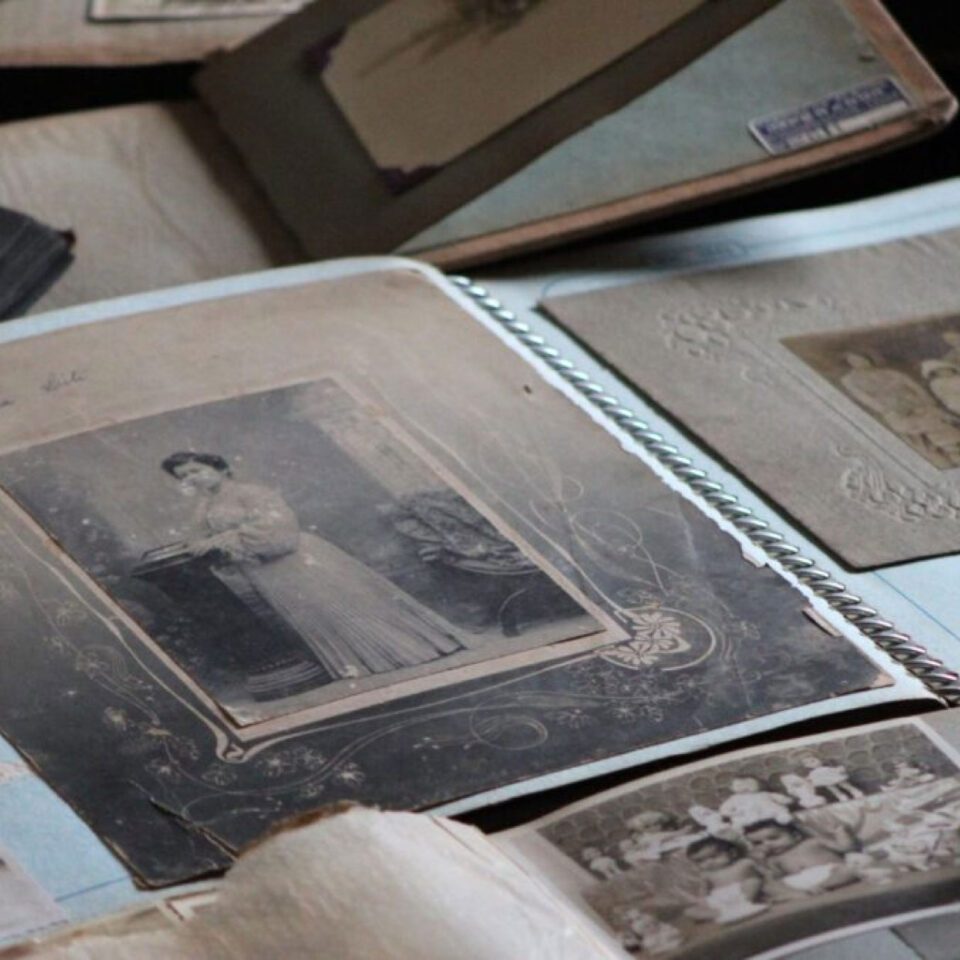 The mortgages on Edward Massey’s farm were foreclosed in 1890, and Thomas Hoskins took over the property.