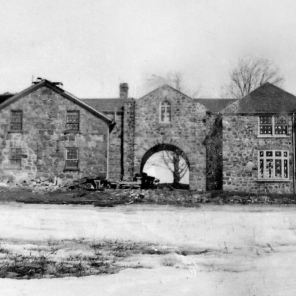 By the fall of 1939, Mrs. Blaffer was already making plans to transform the stone house built by Samuel Massey into her family’s summer home.