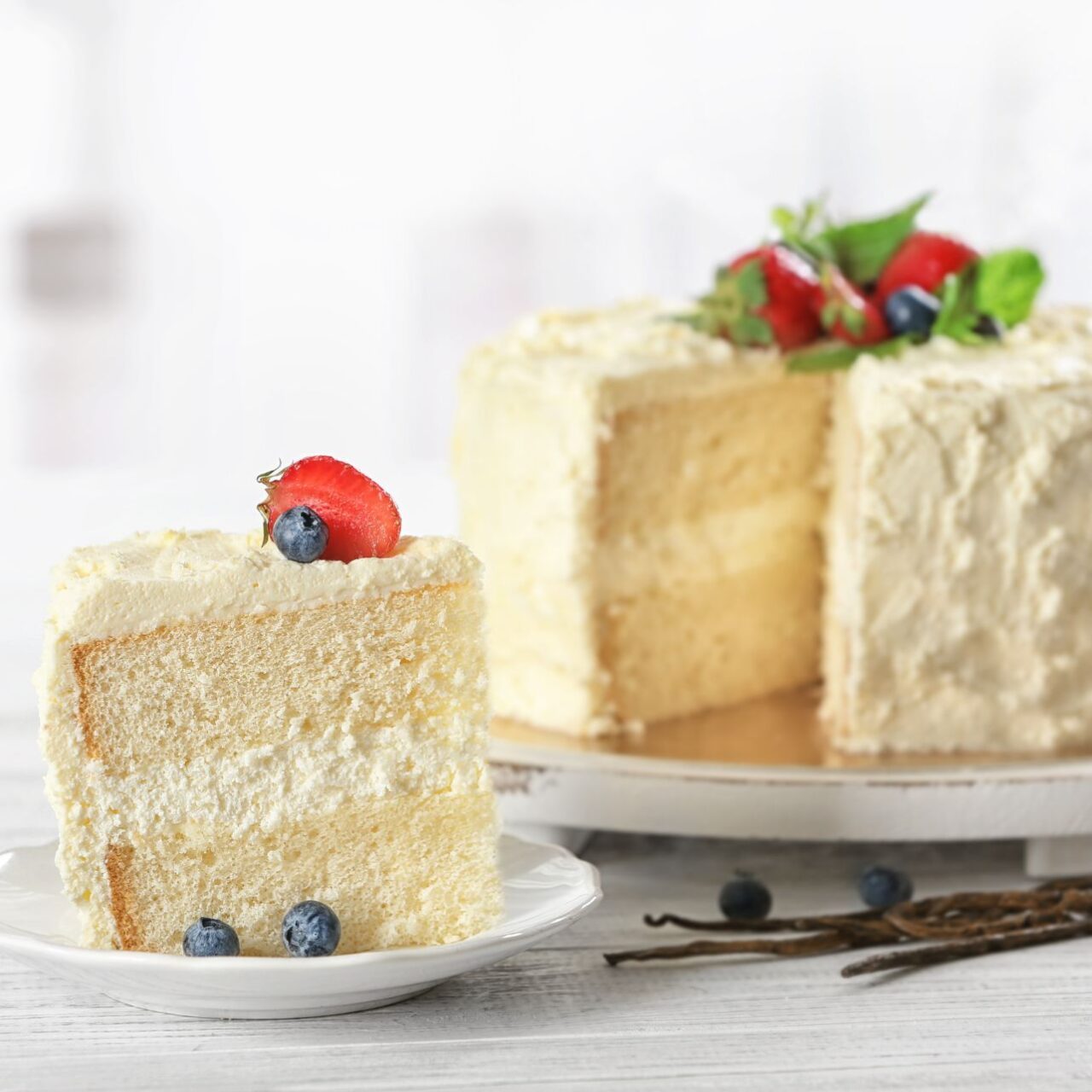  Gluten-Free Vanilla Cake