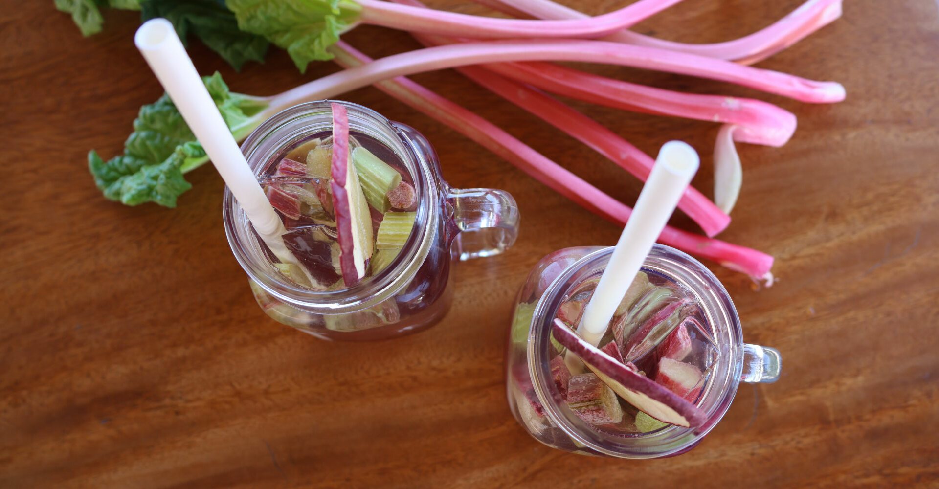 Rhubarb Bloom Iced Tea