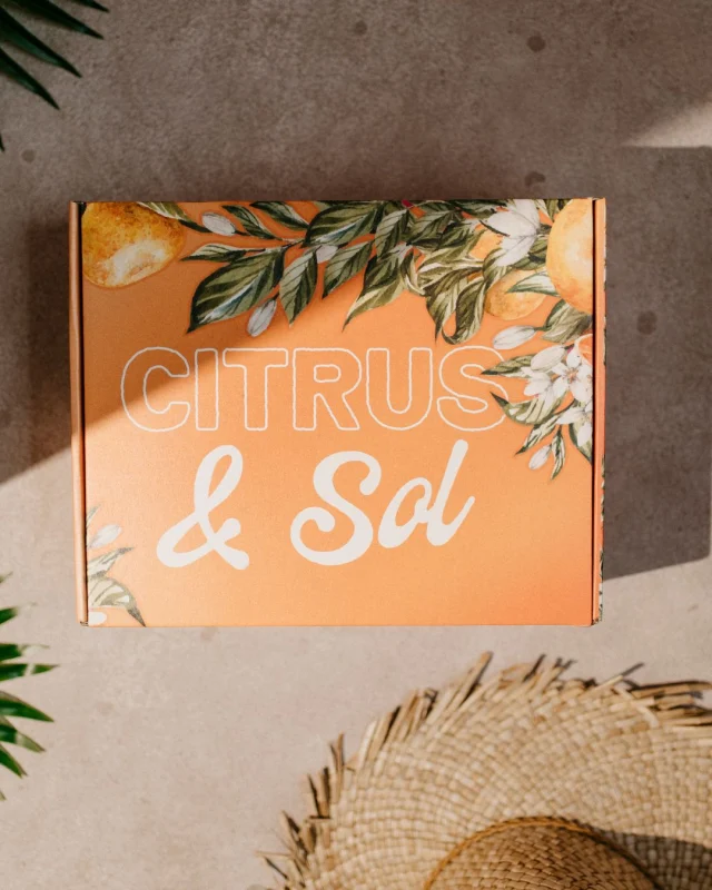 A few summer favourites inside Citrus & Sol Every item in this box is chosen for how itfeels on skin, on hands and in summer rituals.Inside youll find: Sunshine Salt Soak - for post-sun resets and evening baths Clementine Lip Scrub - soft, citrus-kissed summer lips Pokono Turkish towel - lightweight, beautiful, made for cottage + beach daysEvery piece is chosen to help you slow down and make the most of summer.